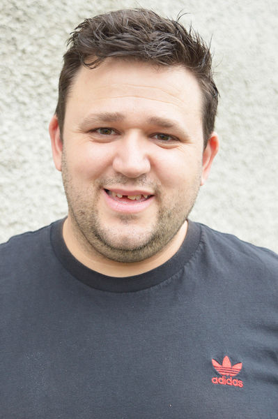 A picture of 'Carl Jones'